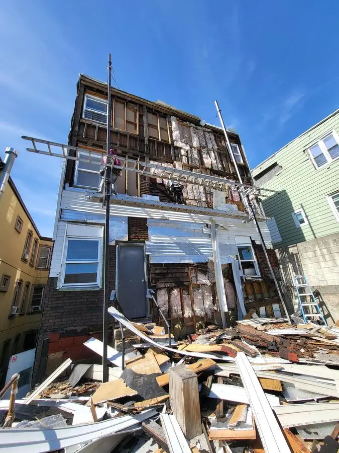 Siding service by Kaon Roofs - Before