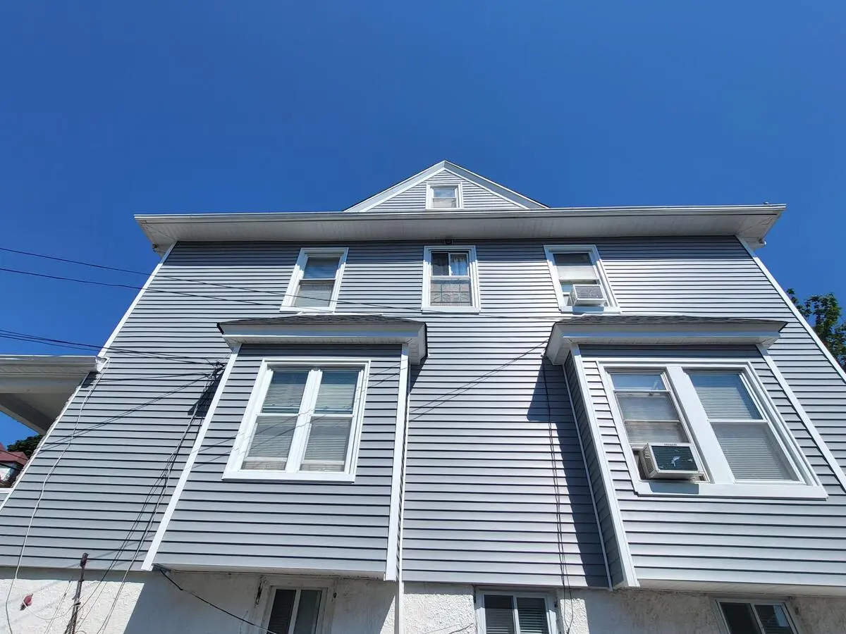 Siding service by Kaon Roofs - After